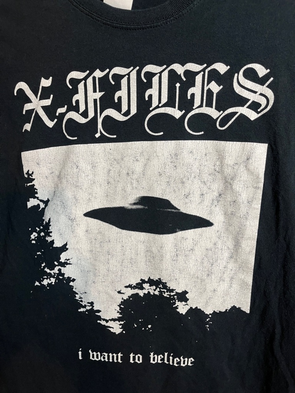 X-Files 'I Want to Believe' Black Graphic Tee - Picture 2 of 7